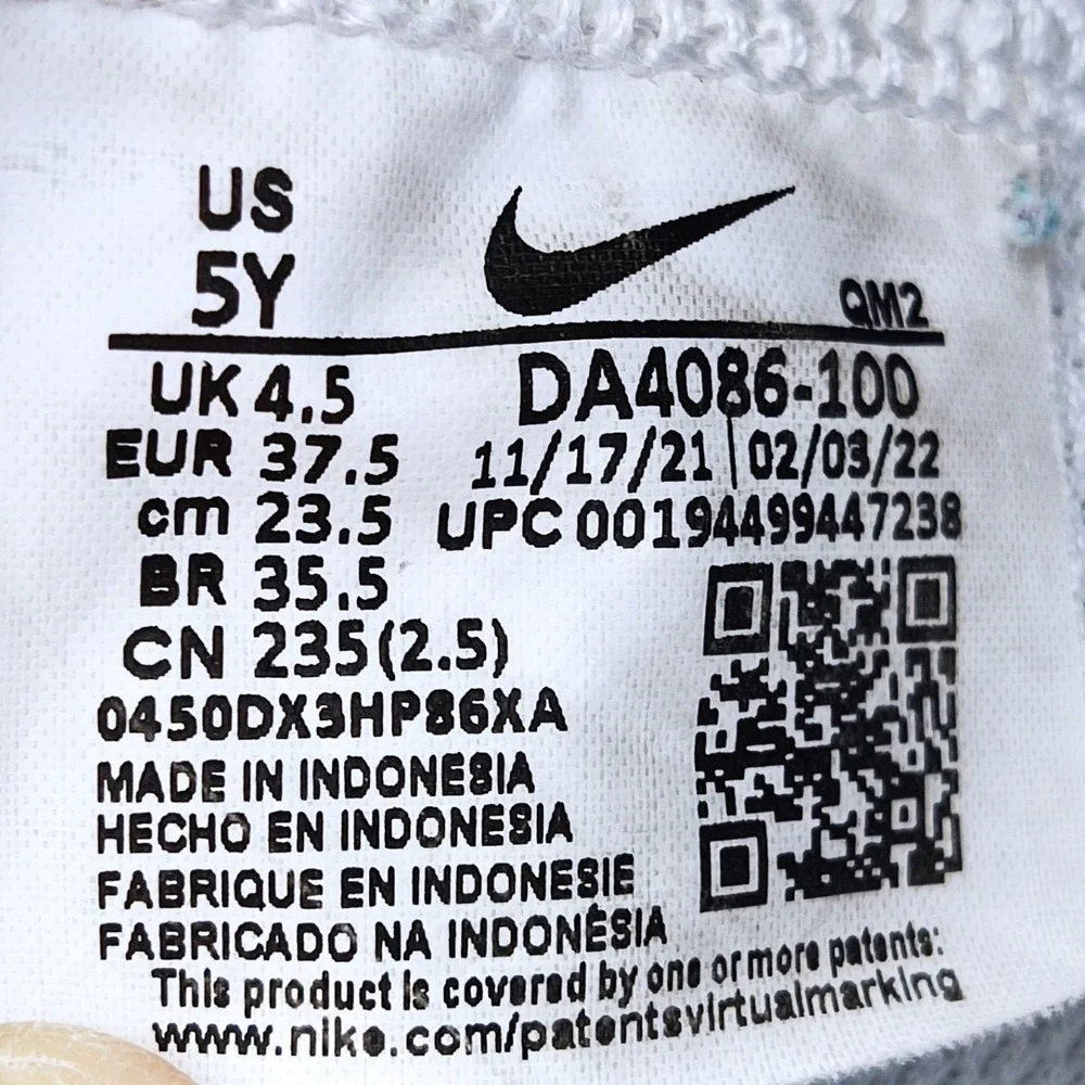 Nike Shoes Kids 5Y White Blazer Mid 77 DA4086-100 High Top Suede Trim Classic